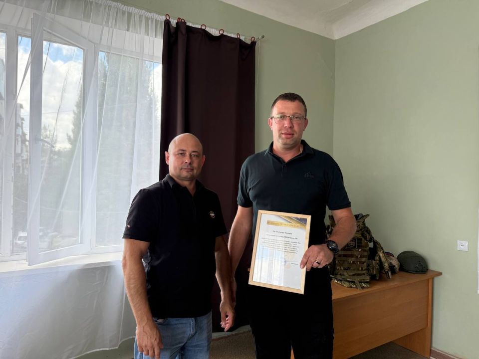 Денис Зубов: Встреча с коллективом Иловайского штаба ДРОО Ветеранов СВО Денис Зубов: Встреча с коллективом Иловайского штаба ДРОО Ветеранов СВО