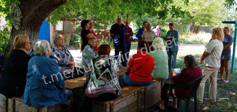 По поручению Главы ДНР Дениса Пушилина продолжаются встречи с Дончанами По поручению Главы ДНР Дениса Пушилина продолжаются встречи с Дончанами