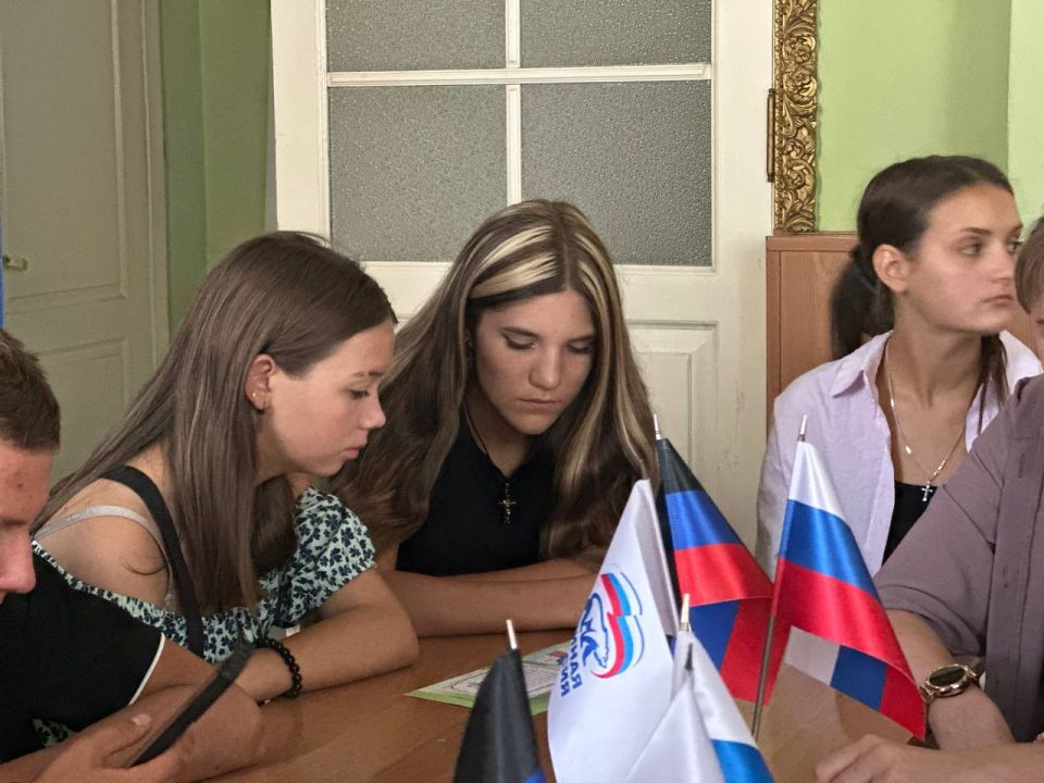 «Мы — граждане русского Донбасса»! «Мы — граждане русского Донбасса»!