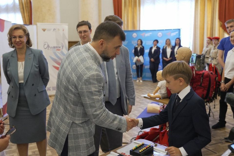 Учиться в Донбассе — значит быть уверенным в завтрашнем дне Учиться в Донбассе — значит быть уверенным в завтрашнем дне