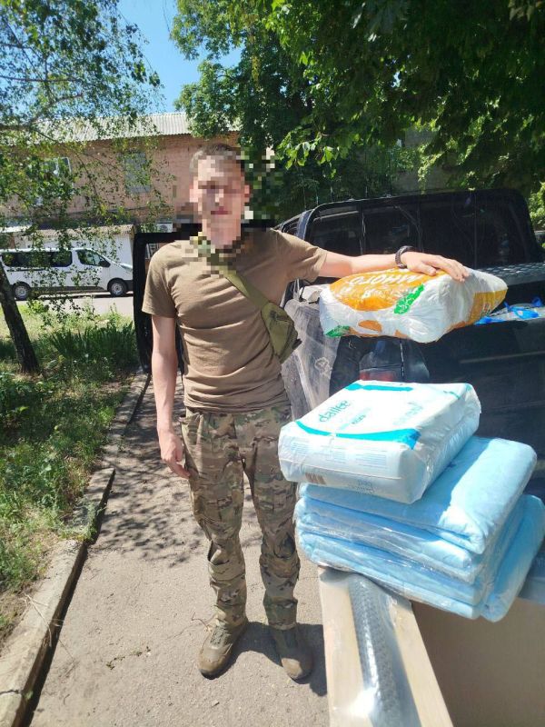 «Русский мир» и «ZOV сердец» протягивают руку помощи семьям и военным «Русский мир» и «ZOV сердец» протягивают руку помощи семьям и военным