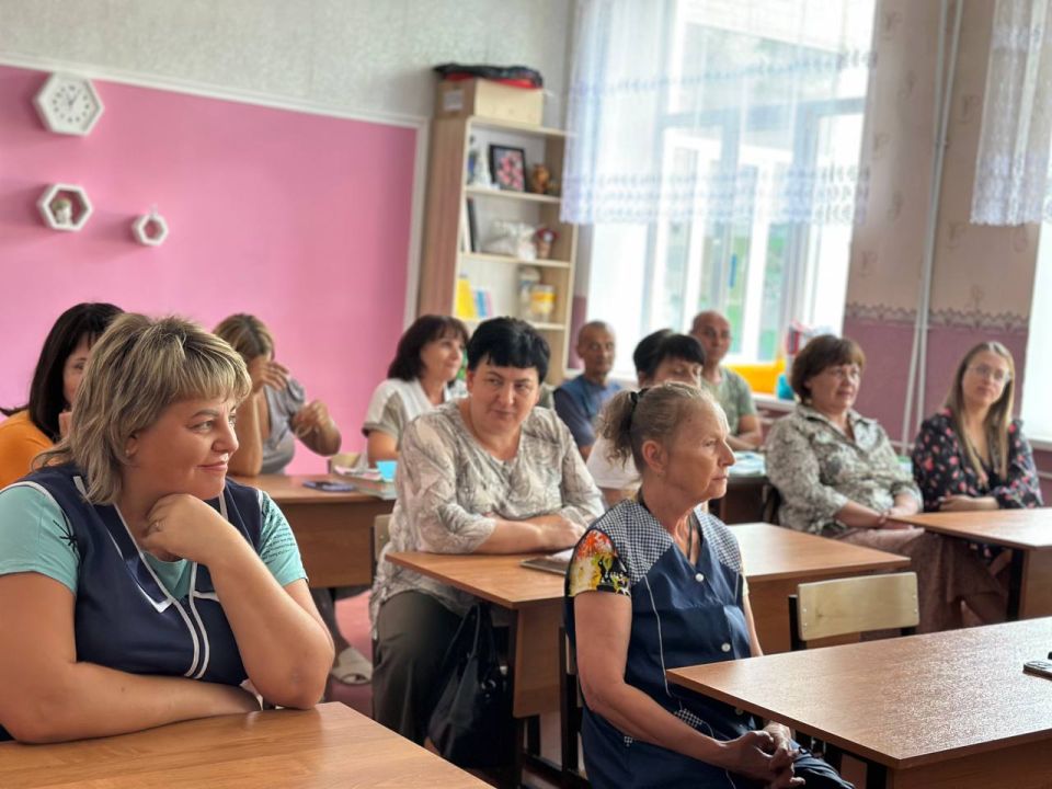 Денис Зубов: Встреча заместителя главы Елены Кочетовой Денис Зубов: Встреча заместителя главы Елены Кочетовой