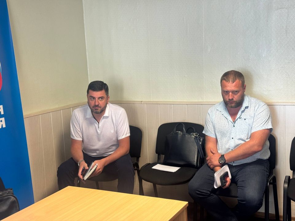 В Снежном прошел приём депутата Народного Совета ДНР В Снежном прошел приём депутата Народного Совета ДНР