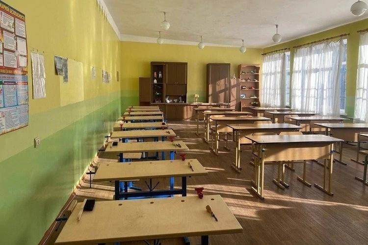 «Впервые за долгое время за парты вернутся все школьники Донецка»: Глава ДНР доложил о подготовке к учебному процессу «Впервые за долгое время за парты вернутся все школьники Донецка»: Глава ДНР доложил о подготовке к учебному процессу