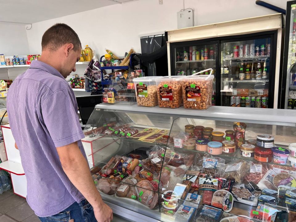 27.08.2025 года в рамках партийного проекта «Предпринимательство» политической партии «Единая Россия» представители ОД «Народный контроль» совместно с представителями администрации Волновахского муниципального округа... 27.08.2025 года в рамках партийного проекта «Предпринимательство» политической партии «Единая Россия» представители ОД «Народный контроль» совместно с представителями администрации Волновахского муниципального округа...