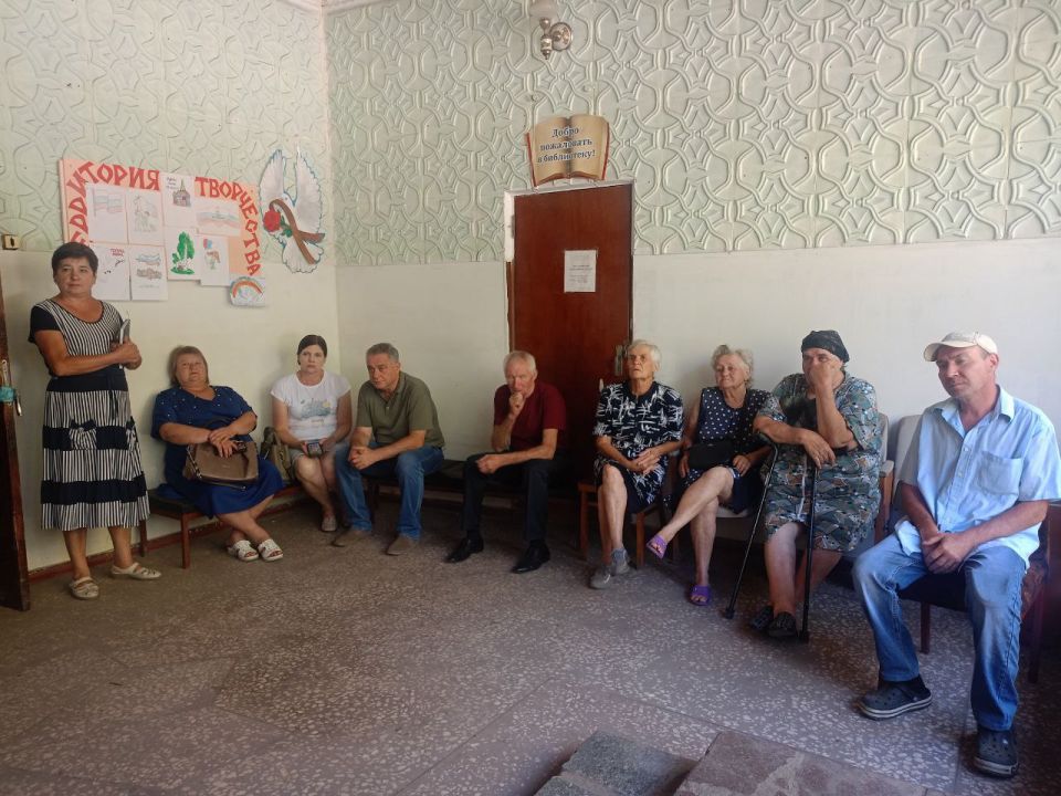 Встреча с жителями. Заместитель Главы Администрации Тельмановского муниципального округа провела встречу с жителями населенного пункта Богдановка Встреча с жителями. Заместитель Главы Администрации Тельмановского муниципального округа провела встречу с жителями населенного пункта Богдановка