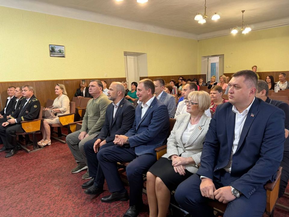 Александр Шатов: В Шахтерске заложили капсулу времени Александр Шатов: В Шахтерске заложили капсулу времени