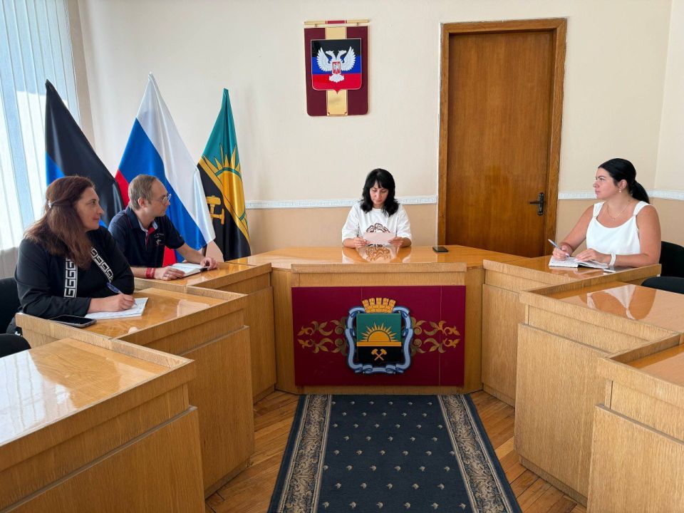 Александр Подгорный: Сегодня в Макеевке стартовала Школа социального проектирования, организованная при поддержке Департамента молодежной политики Ханты-Мансийского автономного округа – Югры и экспертов Росмолодёжь.Гранты Александр Подгорный: Сегодня в Макеевке стартовала Школа социального проектирования, организованная при поддержке Департамента молодежной политики Ханты-Мансийского автономного округа – Югры и экспертов Росмолодёжь.Гранты