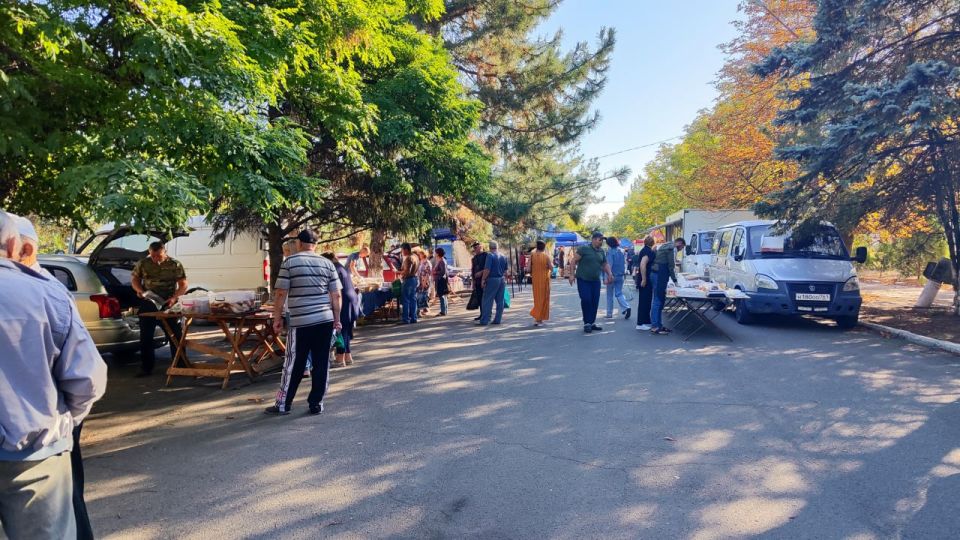 Николай Михайлов: В поселке Старобешево прошла выездная ярмарка Николай Михайлов: В поселке Старобешево прошла выездная ярмарка