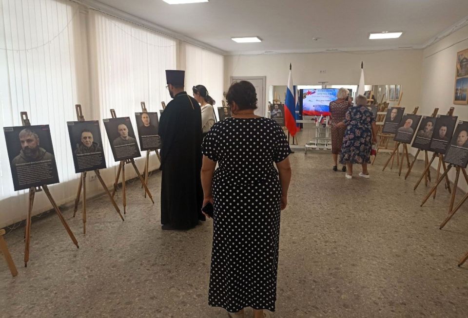 Слава шахтерам и героям: Праздничный концерт в с. Бирюки Слава шахтерам и героям: Праздничный концерт в с. Бирюки
