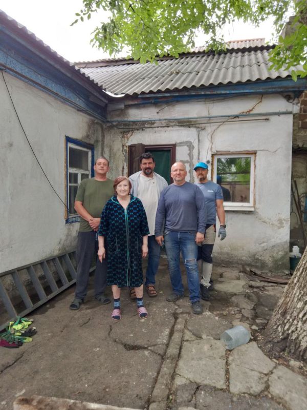 В 2025 году продолжается выдача администрацией округа гуманитарных строительных материалов от шеф-региона «ЯНАО» жителям, дома которых пострадали в результате боевых действий, а также плодотворное сотрудничество с... В 2025 году продолжается выдача администрацией округа гуманитарных строительных материалов от шеф-региона «ЯНАО» жителям, дома которых пострадали в результате боевых действий, а также плодотворное сотрудничество с...