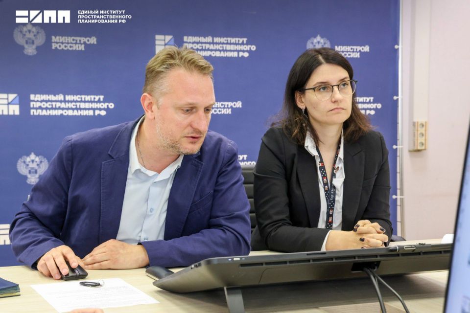 Студенты ДОННАСА смогут выполнять курсовые и дипломные работы на базе проектов Единого института пространственного планирования РФ Студенты ДОННАСА смогут выполнять курсовые и дипломные работы на базе проектов Единого института пространственного планирования РФ
