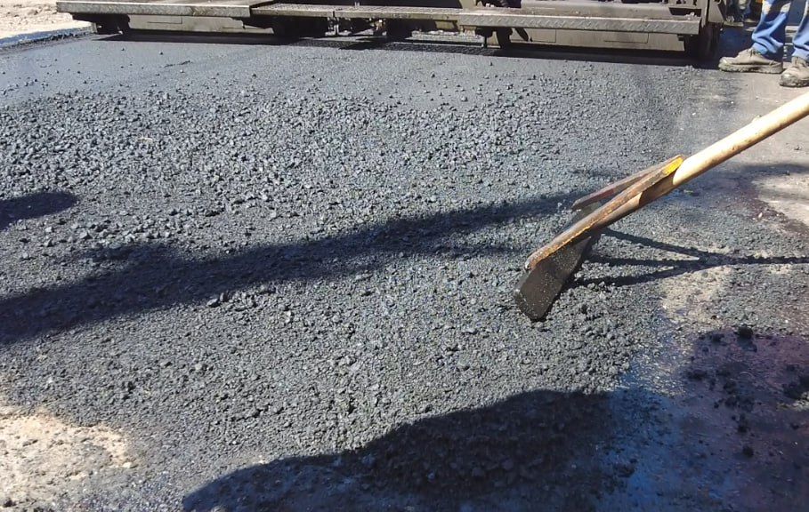 Иван Приходько: В прифронтовой Горловке продолжается ремонт дорожного покрытия Иван Приходько: В прифронтовой Горловке продолжается ремонт дорожного покрытия