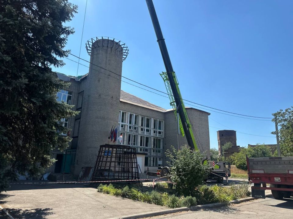 Денис Зубов: Нижегородские строители продолжат отделочные работы в здании городской библиотеки Денис Зубов: Нижегородские строители продолжат отделочные работы в здании городской библиотеки
