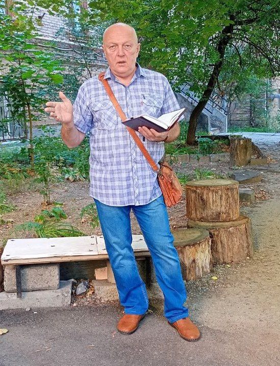 По поручению Главы ДНР Дениса Пушилина 28.08.2025 по адресу: г. Донецк, ул.Луговцова, 3 состоялась встреча с жителями, на которой присутствовал лидер общественного мнения Олег Худолей По поручению Главы ДНР Дениса Пушилина 28.08.2025 по адресу: г. Донецк, ул.Луговцова, 3 состоялась встреча с жителями, на которой присутствовал лидер общественного мнения Олег Худолей