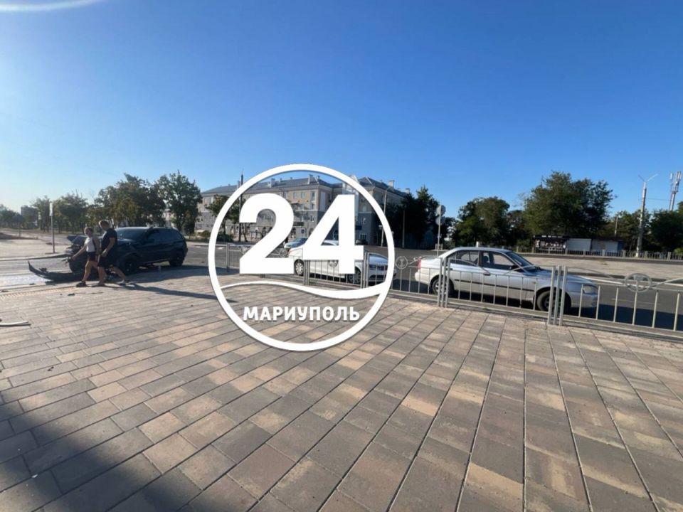 В Левобережном районе Мариуполя произошло ДТП В Левобережном районе Мариуполя произошло ДТП