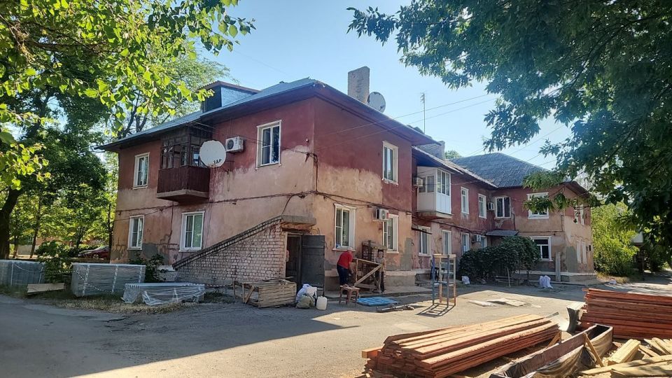 Николай Михайлов: Дорога к комфорту: Капремонт в Комсомольском и Старобешево Николай Михайлов: Дорога к комфорту: Капремонт в Комсомольском и Старобешево