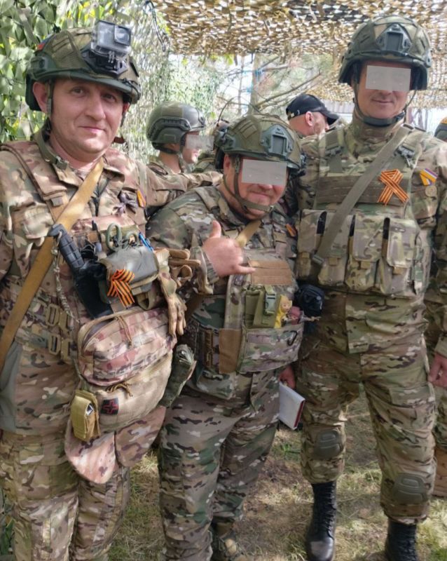 От окопа — к творчеству. Боец СВО пишет стихи и рассказы о боевых товарищах Алексей Кузютин, позывной «Кузбасс», — 47-летний мужчина с прямым взглядом и твёрдым словом От окопа — к творчеству. Боец СВО пишет стихи и рассказы о боевых товарищах Алексей Кузютин, позывной «Кузбасс», — 47-летний мужчина с прямым взглядом и твёрдым словом