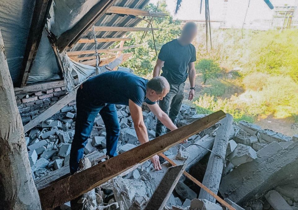 Жилой дом разрушен в Мариуполе после удара ВСУ этой ночью Жилой дом разрушен в Мариуполе после удара ВСУ этой ночью