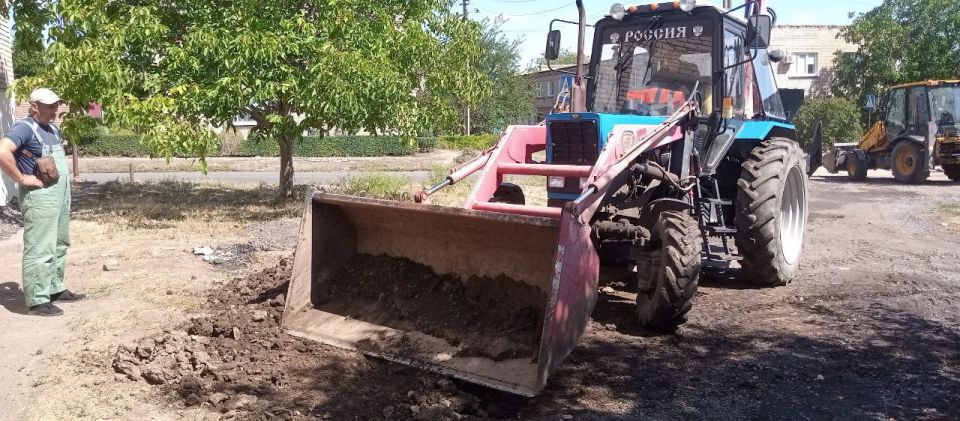 Николай Михайлов: При поддержке Бурятии аварийная бригада продолжает работу в Старобешево Николай Михайлов: При поддержке Бурятии аварийная бригада продолжает работу в Старобешево
