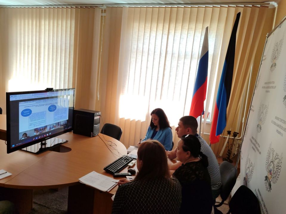 Представители Минтруда ДНР приняли участие в межрегиональном совещании по вопросам охраны труда, вопросам в сфере социально-трудовых отношений, содействия занятости населения Представители Минтруда ДНР приняли участие в межрегиональном совещании по вопросам охраны труда, вопросам в сфере социально-трудовых отношений, содействия занятости населения