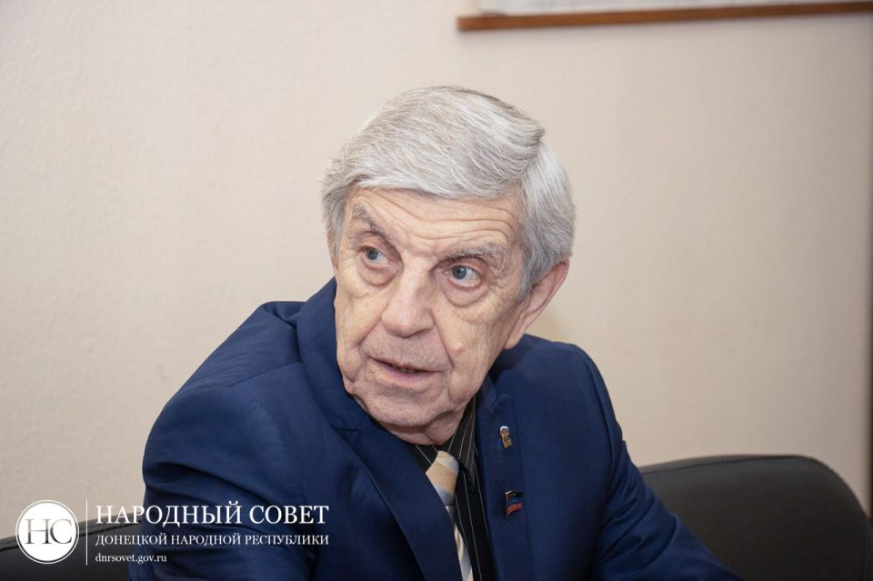 Профильный Комитет продолжает анализировать изменения в федеральном законодательстве Профильный Комитет продолжает анализировать изменения в федеральном законодательстве