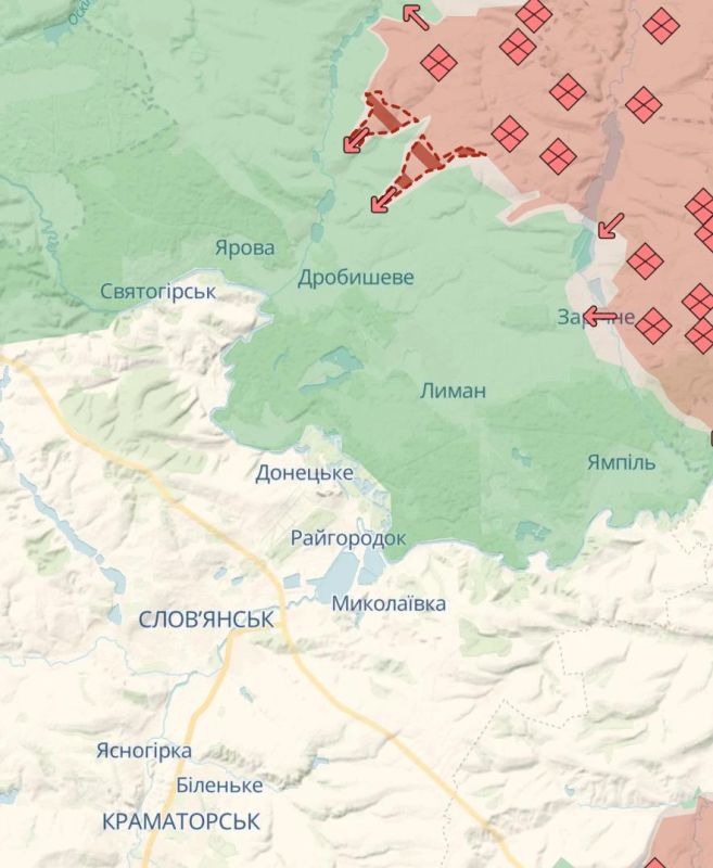 Пока вы работали и готовились к вечеру пятницы, они тоже работали Пока вы работали и готовились к вечеру пятницы, они тоже работали