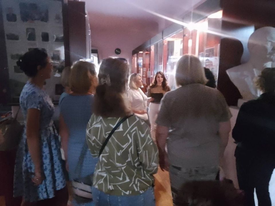 Сотрудники МБУ «Музей истории города Харцызска» подготовили выставку ко Дню Шахтёра из фондов музея «Легенды и были о шахте угольной» Сотрудники МБУ «Музей истории города Харцызска» подготовили выставку ко Дню Шахтёра из фондов музея «Легенды и были о шахте угольной»