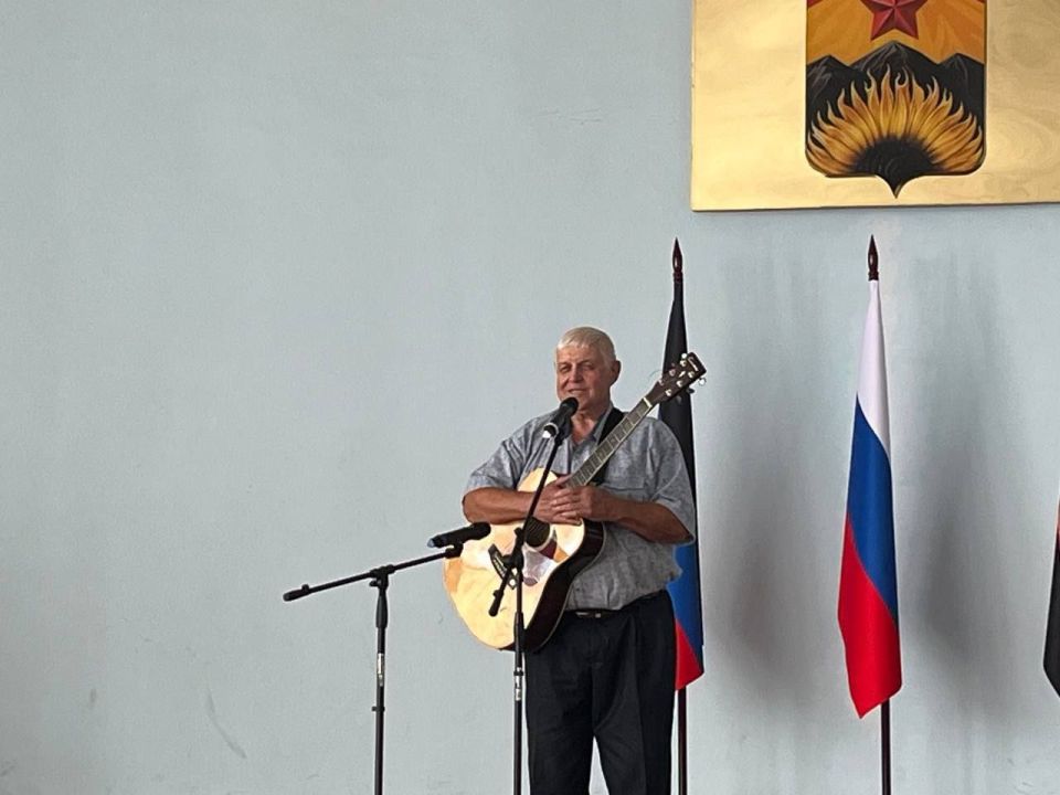 Александр Шатов: В Шахтерске состоялось мероприятие, посвященное предстоящему Дню шахтера Александр Шатов: В Шахтерске состоялось мероприятие, посвященное предстоящему Дню шахтера
