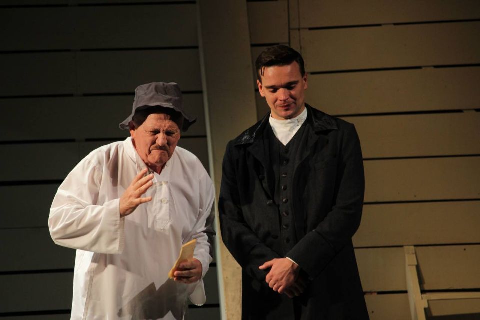 Открытие юбилейного 55-го театрального сезона состоялось в Донецком РАМТе Открытие юбилейного 55-го театрального сезона состоялось в Донецком РАМТе