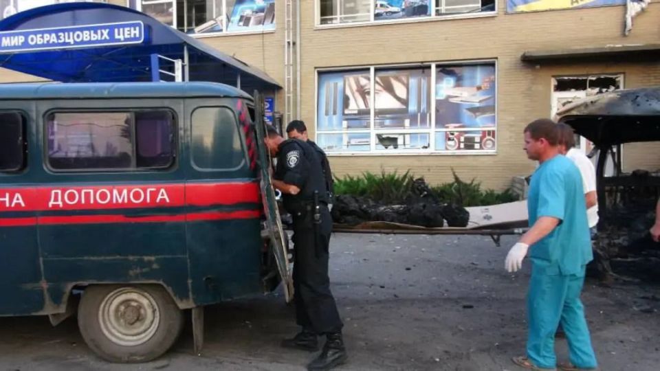 2/2. Славянск находился в плотном кольце, фактически - в окружении 2/2. Славянск находился в плотном кольце, фактически - в окружении