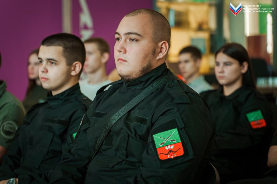 В Мелитополе почтили память Александра Захарченко В Мелитополе почтили память Александра Захарченко