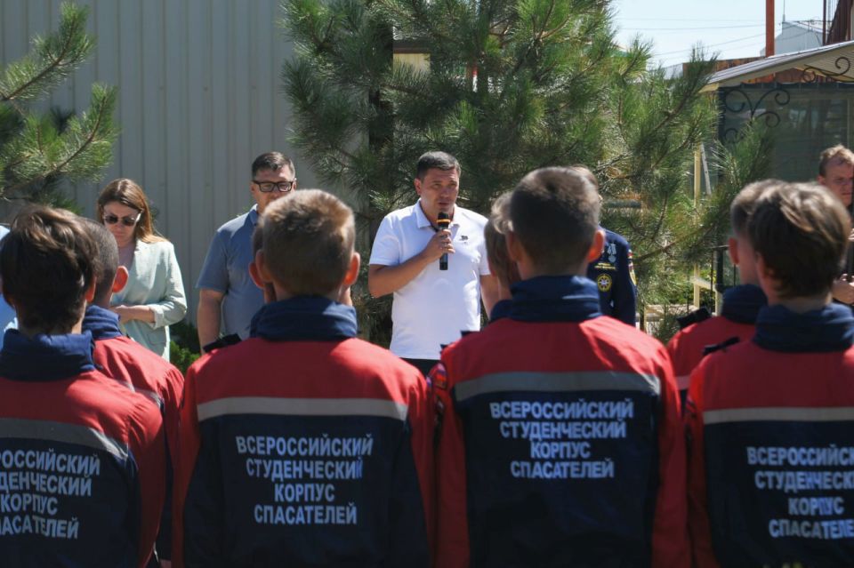 Председатель #Комитет_по_образованию_науке_культуре_и_делам_общественных_организаций Сергей Ярош (фракция «Единая Россия») выступил на открытии республиканского тренировочного слета Всероссийского студенческого корпуса... Председатель #Комитет_по_образованию_науке_культуре_и_делам_общественных_организаций Сергей Ярош (фракция «Единая Россия») выступил на открытии республиканского тренировочного слета Всероссийского студенческого корпуса...
