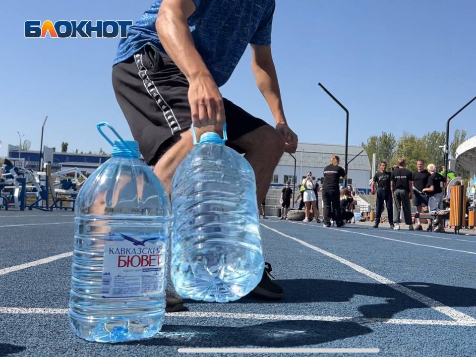 Герои репортажа «Блокнот» вдохновили молодежь ДНР на создание соревнований «ГТО по-донецки» Герои репортажа «Блокнот» вдохновили молодежь ДНР на создание соревнований «ГТО по-донецки»