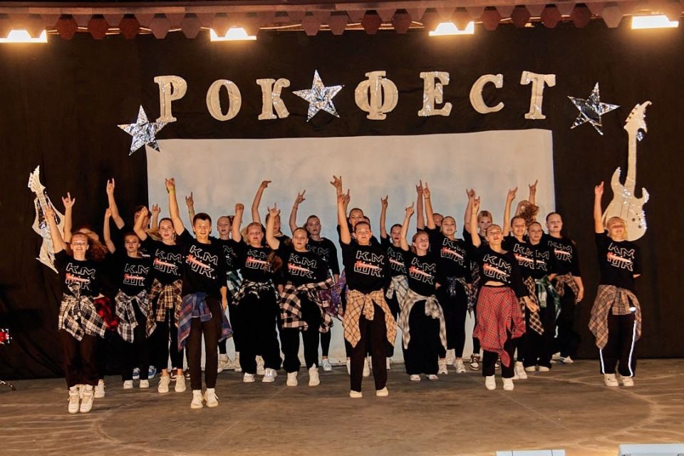 Сергей Желновач: Ребята из Светлодарска и Мироновского отдыхают в детском лагере в Краснодарском крае Сергей Желновач: Ребята из Светлодарска и Мироновского отдыхают в детском лагере в Краснодарском крае