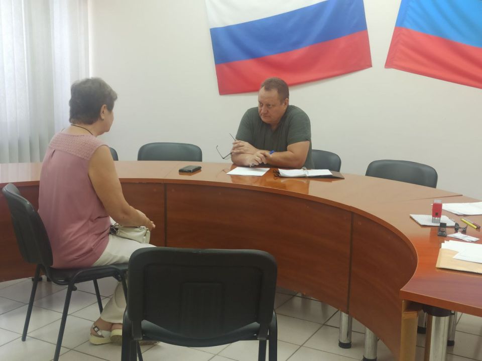 Валентин Левченко: Сегодня в очередной раз провел прием жителей нашего района Валентин Левченко: Сегодня в очередной раз провел прием жителей нашего района