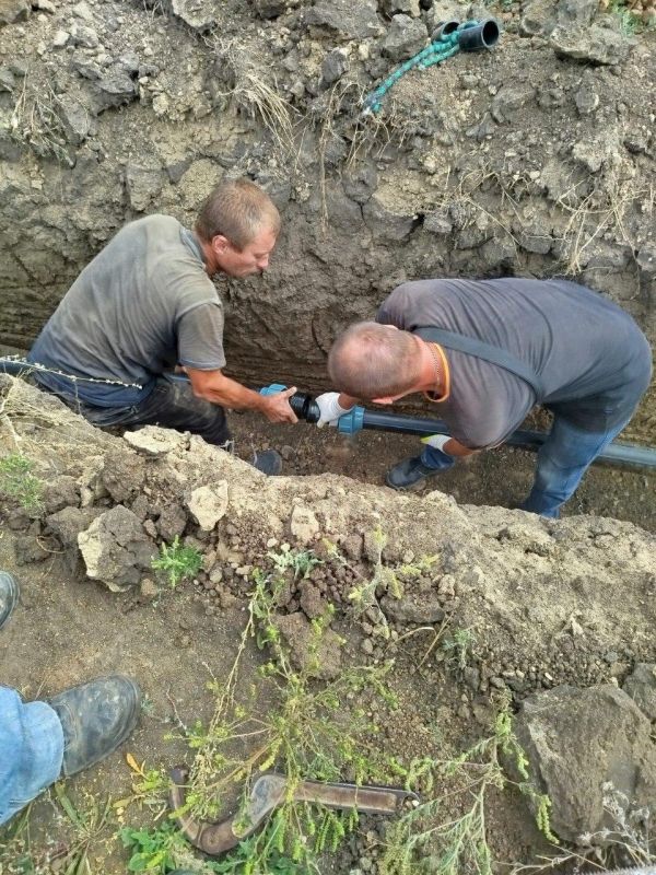 За лето аварийные бригады Санкт-Петербурга выполнили в Мариуполе 212 заявок по ремонту сетей водоснабжения и водоотведения За лето аварийные бригады Санкт-Петербурга выполнили в Мариуполе 212 заявок по ремонту сетей водоснабжения и водоотведения