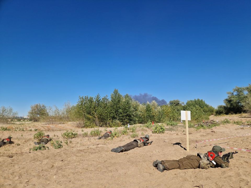 Прошли Всероссийские военно-тактические соревнования «Путь ВОИНа» в Волгограде, где участники преодолели два упражнения по пилотированию дронами Прошли Всероссийские военно-тактические соревнования «Путь ВОИНа» в Волгограде, где участники преодолели два упражнения по пилотированию дронами