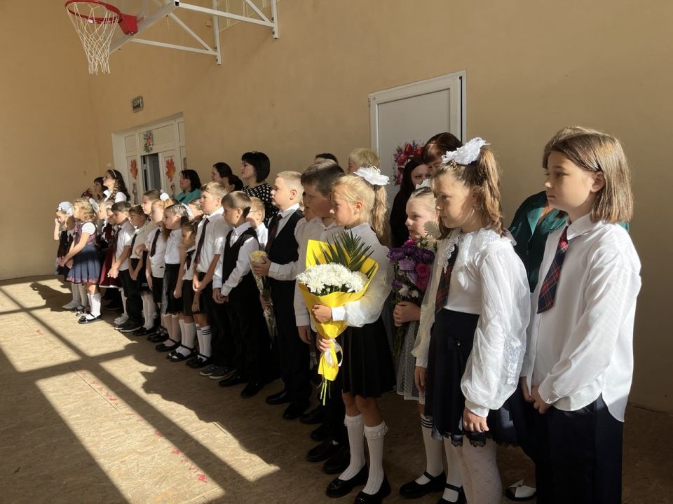 Сергей Желновач: Снова школа собирает нас…. Осень приходит к нам с трогательным праздником – Днем Знаний Сергей Желновач: Снова школа собирает нас…. Осень приходит к нам с трогательным праздником – Днем Знаний