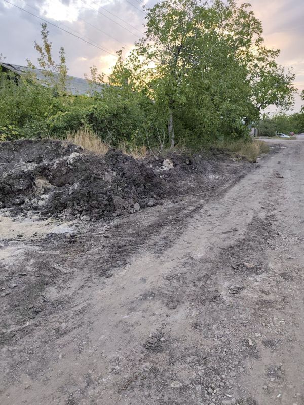 По поручению Главы ДНР Дениса Пушилина продолжается мониторинг состояния сетей водоснабжения и оперативное реагирование на аварийные ситуации депутатами Народного Совета Донецкой Народной Республики По поручению Главы ДНР Дениса Пушилина продолжается мониторинг состояния сетей водоснабжения и оперативное реагирование на аварийные ситуации депутатами Народного Совета Донецкой Народной Республики