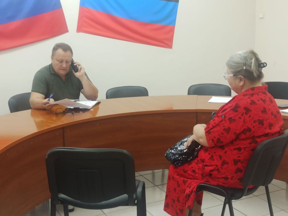 Валентин Левченко: Сегодня в очередной раз провел прием жителей нашего района Валентин Левченко: Сегодня в очередной раз провел прием жителей нашего района