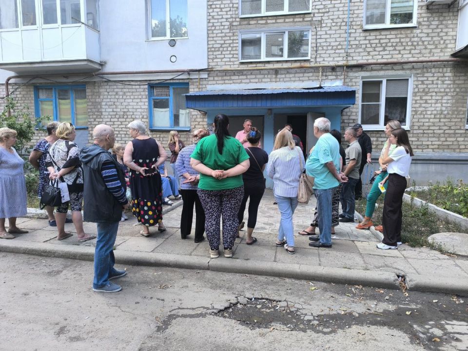 Глава администрации городского округа Докучаевск Александр Качанов подвел итоги недели Глава администрации городского округа Докучаевск Александр Качанов подвел итоги недели