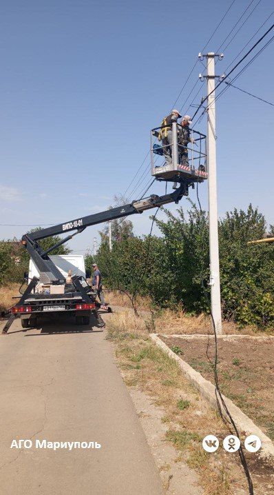 Мариупольские энергетики за неделю смонтировали более 280 новых светильников Мариупольские энергетики за неделю смонтировали более 280 новых светильников