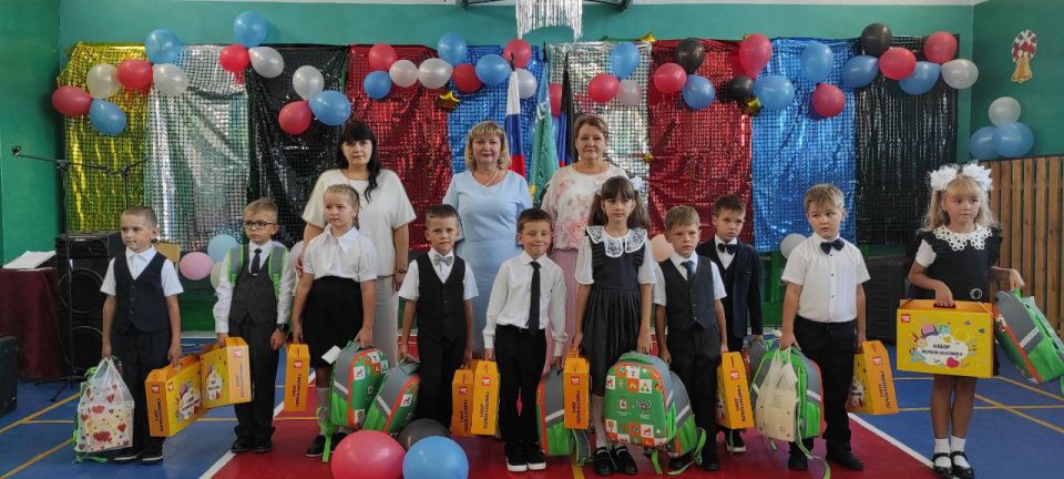 Торжественный Первый звонок в Мелекинской школе! Торжественный Первый звонок в Мелекинской школе!