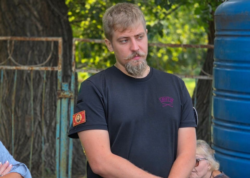 Руководитель управы Куйбышевского внутригородского района Иван Адамец провёл встречу с жителями улицы Грекова Руководитель управы Куйбышевского внутригородского района Иван Адамец провёл встречу с жителями улицы Грекова