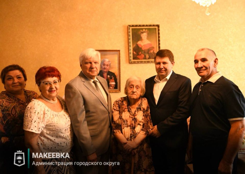 100-������ ������ �������� ���������� �������� ��������� ���������-��������