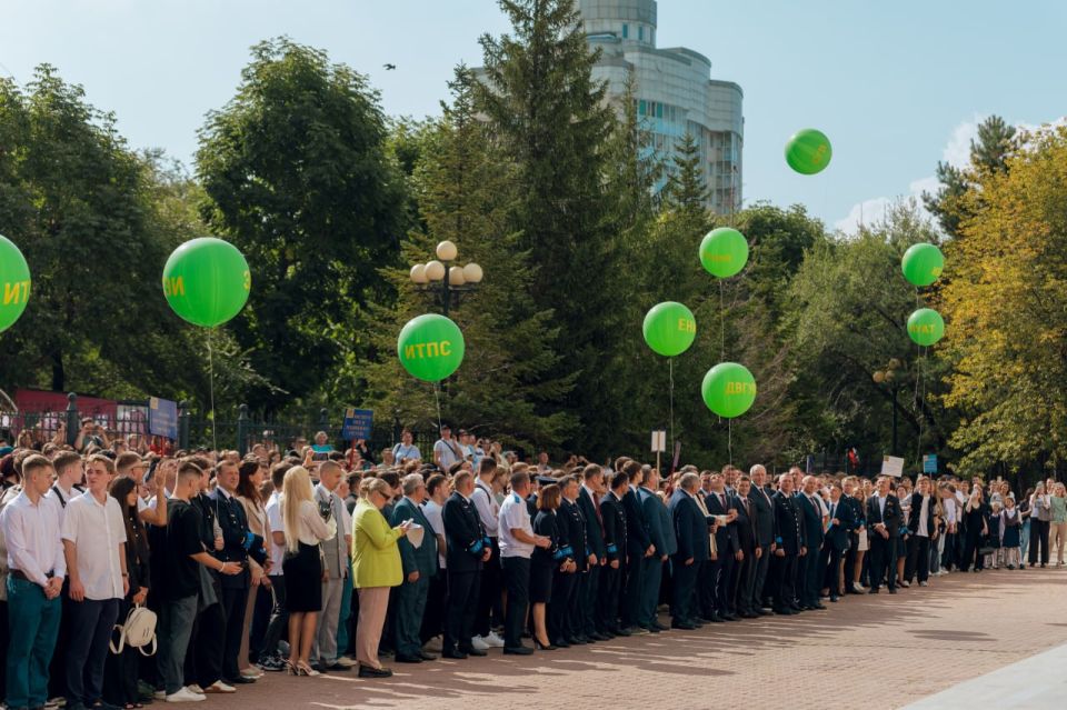 Скорый фирменный поезд «Первокурсник-2025» отправляется Скорый фирменный поезд «Первокурсник-2025» отправляется