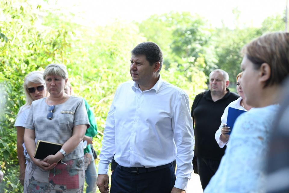 Владислав Ключаров: Сегодня пообщался с жителями улицы Титова в Червоногвардейском районе Владислав Ключаров: Сегодня пообщался с жителями улицы Титова в Червоногвардейском районе