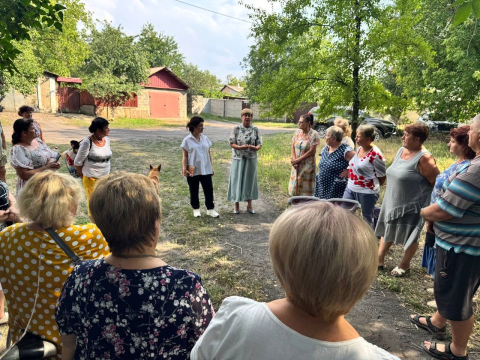 Открытый диалог с жителями улицы Чаадаева Открытый диалог с жителями улицы Чаадаева