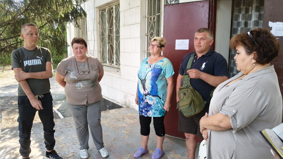 Обсудили актуальные вопросы с жителями с. Ровнополь Обсудили актуальные вопросы с жителями с. Ровнополь